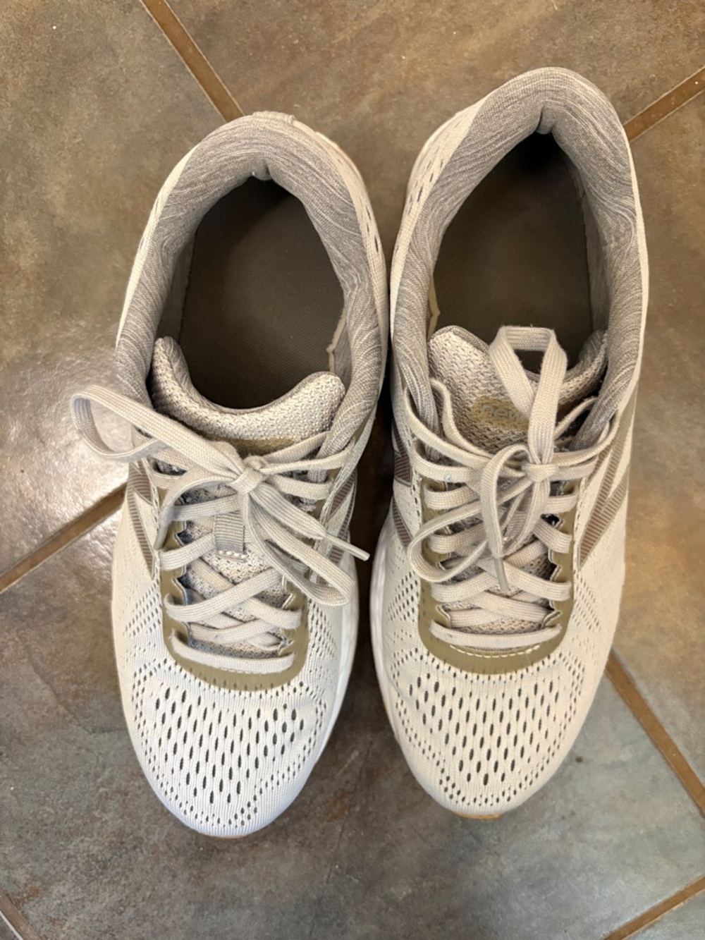 New Balance Gray and Gum-Trim Running Shoes - Picture 3 of 9